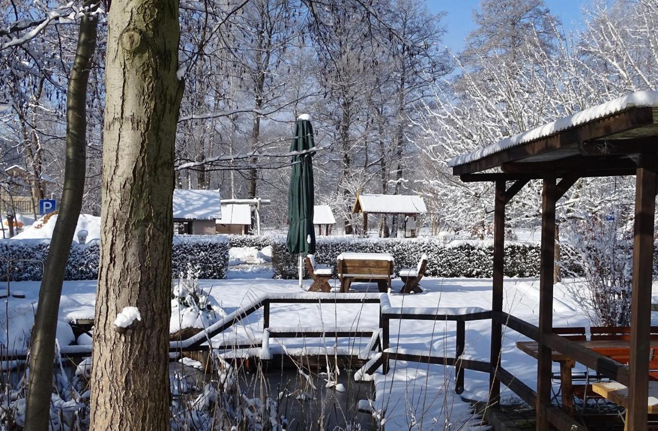 Gasthaus & Pension Am Kurfurstendamm Бург Екстериор снимка